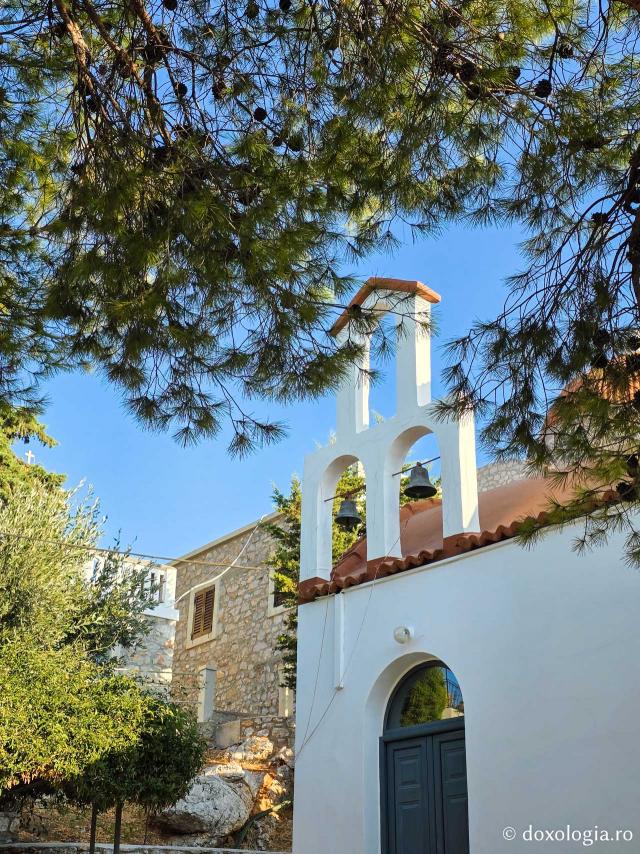 Frumusețea Mănăstirii „Sfântul Cuvios Sava cel Nou” din Kalymnos