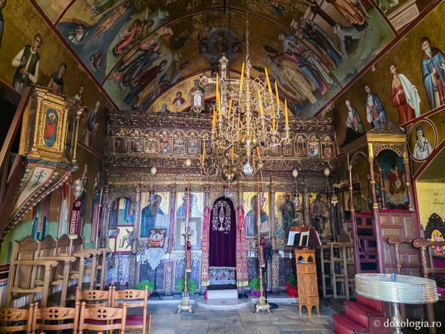 „Panaghia Castelului” – biserica din Insula Leros care adăpostește moaștele Sfintei Cuvioase Gavrilia Papaiannis