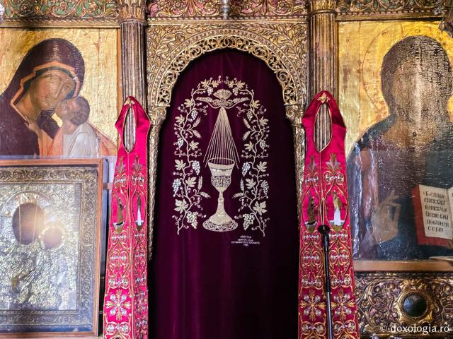 „Panaghia Castelului” – biserica din Insula Leros care adăpostește moaștele Sfintei Cuvioase Gavrilia Papaiannis