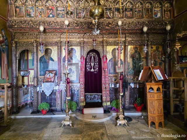 „Panaghia Castelului” – biserica din Insula Leros care adăpostește moaștele Sfintei Cuvioase Gavrilia Papaiannis