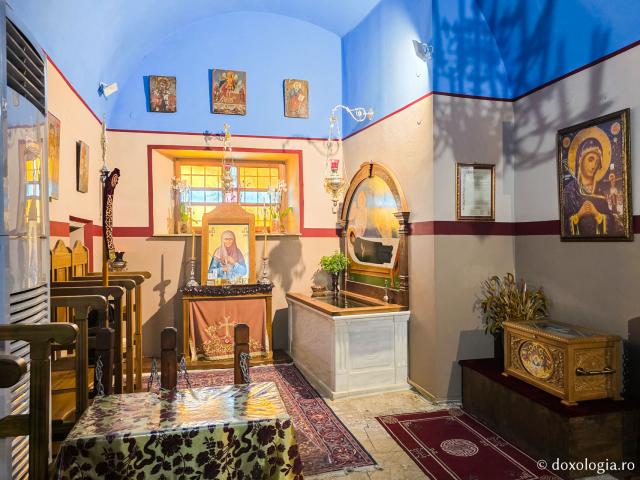 Moaștele Sfintei Cuvioase Gavrilia Papaiannis  - „Panaghia Castelului” – biserica din Insula Leros care adăpostește moaștele Sfintei Cuvioase Gavrilia Papaiannis