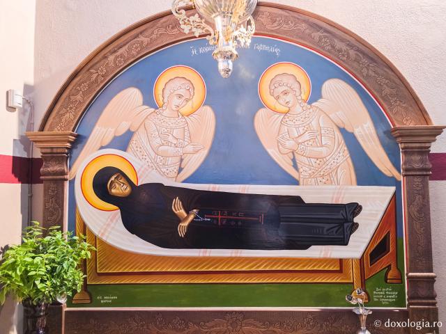 „Panaghia Castelului” – biserica din Insula Leros care adăpostește moaștele Sfintei Cuvioase Gavrilia Papaiannis