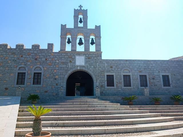 Mănăstirea „Buna Vestire” din Patmos, ctitoria Sfântului Amfilohie Makris