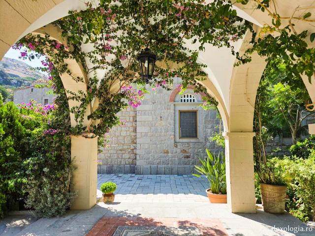 Mănăstirea „Buna Vestire” din Patmos, ctitoria Sfântului Amfilohie Makris