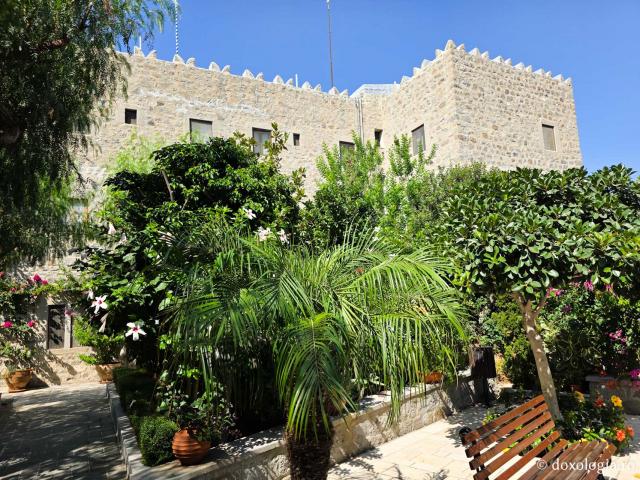 Mănăstirea „Buna Vestire” din Patmos, ctitoria Sfântului Amfilohie Makris