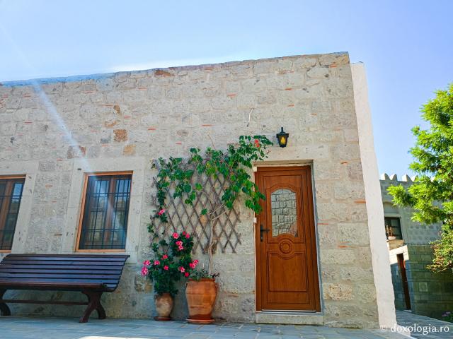 Mănăstirea „Buna Vestire” din Patmos, ctitoria Sfântului Amfilohie Makris