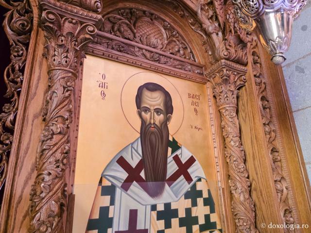 Sfântul Vasile cel Mare - Mănăstirea „Buna Vestire” din Patmos, ctitoria Sfântului Amfilohie Makris