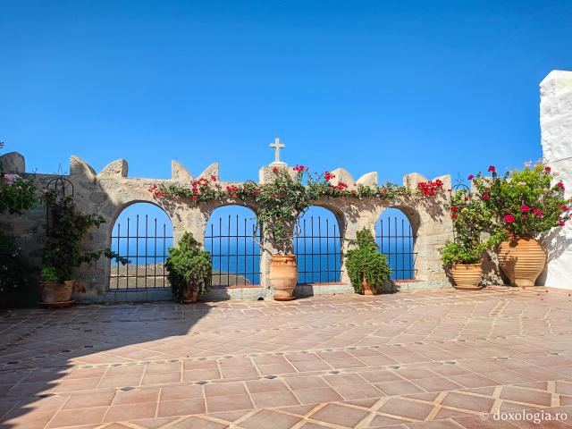 Mănăstirea „Buna Vestire” din Patmos, ctitoria Sfântului Amfilohie Makris