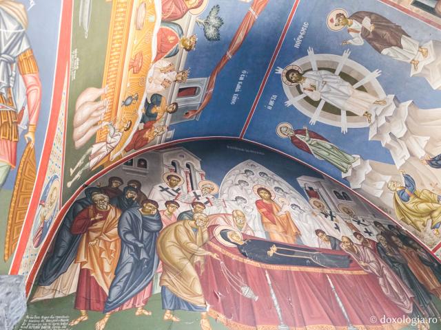 Biserica „Panaghia Diasozousa” din Patmos – locașul ce deține o frumoasă icoană făcătoare de minuni a Maicii Domnului