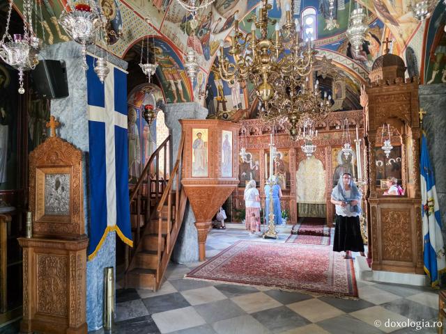 Biserica „Panaghia Diasozousa” din Patmos – locașul ce deține o frumoasă icoană făcătoare de minuni a Maicii Domnului
