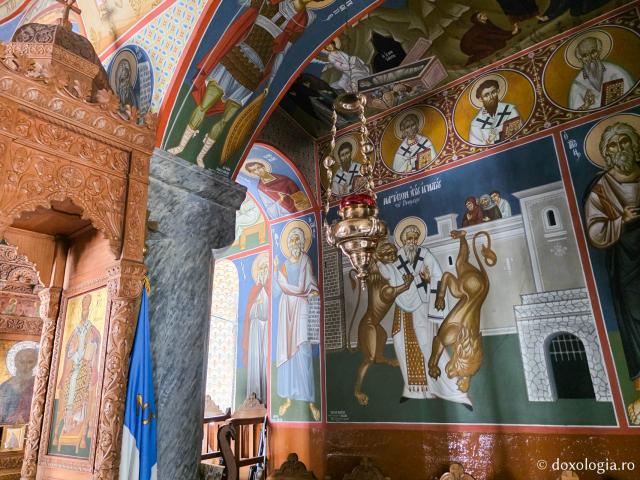 Biserica „Panaghia Diasozousa” din Patmos – locașul ce deține o frumoasă icoană făcătoare de minuni a Maicii Domnului
