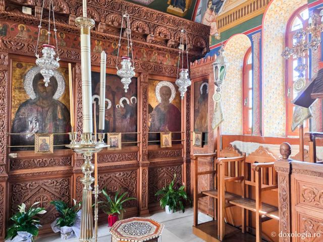 Biserica „Panaghia Diasozousa” din Patmos – locașul ce deține o frumoasă icoană făcătoare de minuni a Maicii Domnului