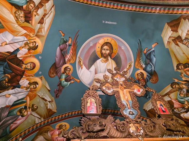 Popas la bisericuța „Panagia tou Glykiou” din Kalymnos