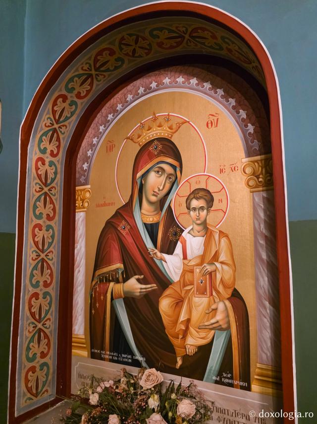 Popas la bisericuța „Panagia tou Glykiou” din Kalymnos