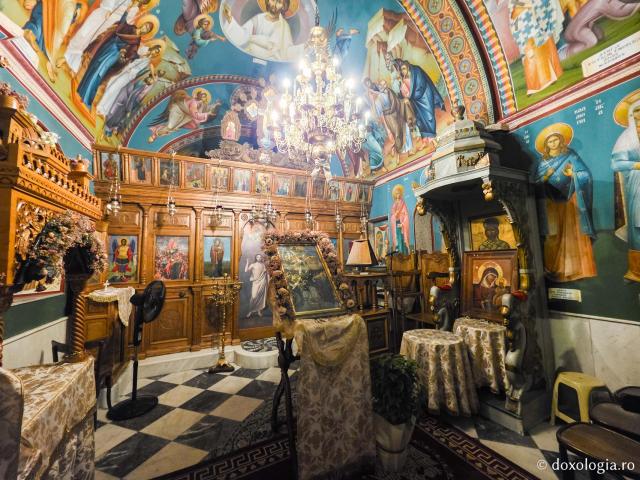 Popas la bisericuța „Panagia tou Glykiou” din Kalymnos