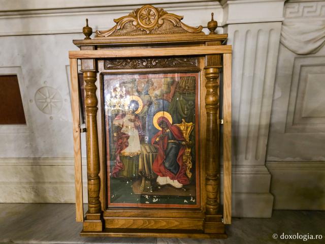 Biserica „Sfântul Ierarh Nicolae” – locașul impunător cu vedere spre portul din Insula Kalymnos