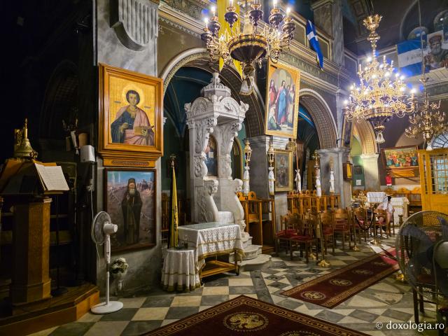 Biserica „Sfântul Ierarh Nicolae” – locașul impunător cu vedere spre portul din Insula Kalymnos