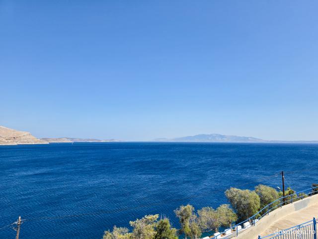 Pași de pelerin la capela închinată Sfintei Cruci din Pothia, capitala Insulei Kalymnos