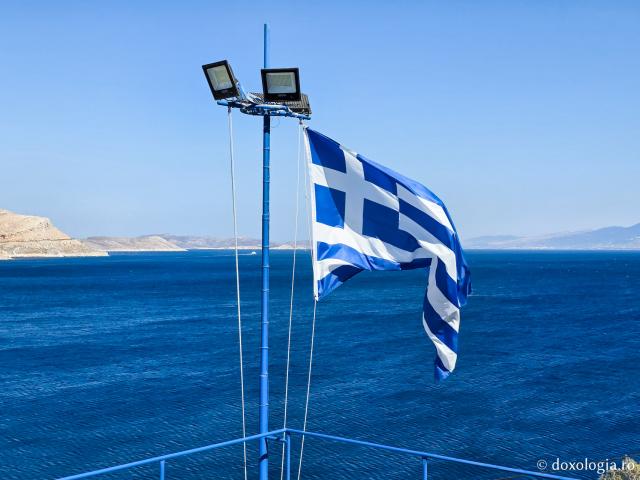 Pași de pelerin la capela închinată Sfintei Cruci din Pothia, capitala Insulei Kalymnos