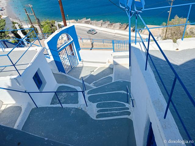 Pași de pelerin la capela închinată Sfintei Cruci din Pothia, capitala Insulei Kalymnos
