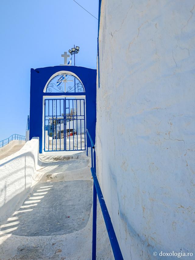 Pași de pelerin la capela închinată Sfintei Cruci din Pothia, capitala Insulei Kalymnos