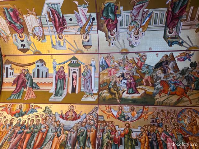 Clipe de răgaz în fața frescelor din biserica principală a Mănăstirii Sfântului Cuvios Sava cel Nou din Kalymnos
