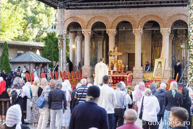 Sfânta Liturghie de la Proclamarea Canonizării Sfântului Cuvios Mărturisitor Sofian de la Antim
