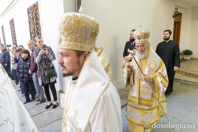 Sfânta Liturghie de la Proclamarea Canonizării Sfântului Cuvios Mărturisitor Sofian de la Antim