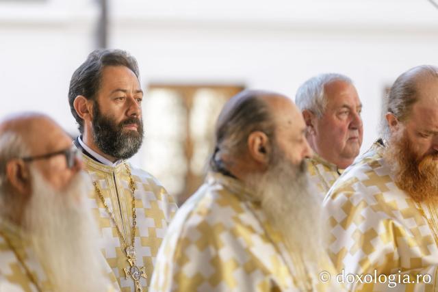 Sfânta Liturghie de la Proclamarea Canonizării Sfântului Cuvios Mărturisitor Sofian de la Antim