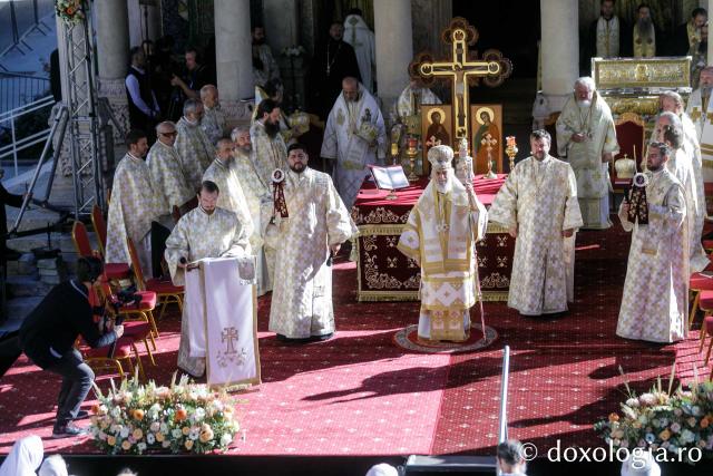 Sfânta Liturghie de la Proclamarea Canonizării Sfântului Cuvios Mărturisitor Sofian de la Antim