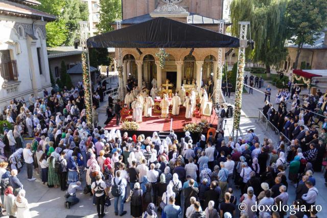 Sfânta Liturghie de la Proclamarea Canonizării Sfântului Cuvios Mărturisitor Sofian de la Antim