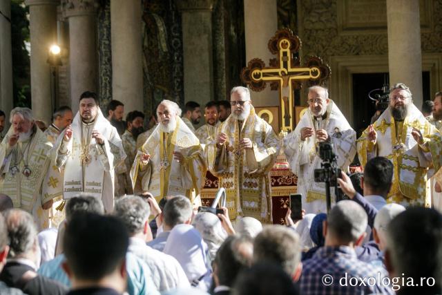 Sfânta Liturghie de la Proclamarea Canonizării Sfântului Cuvios Mărturisitor Sofian de la Antim