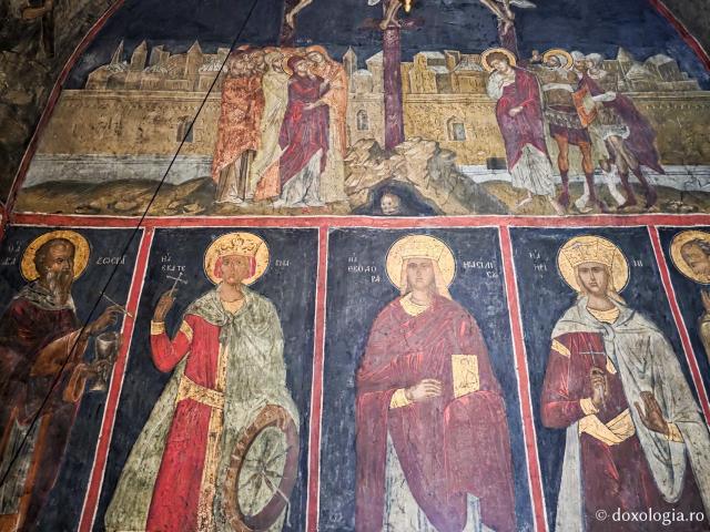 Mănăstirea „Izvorul Tămăduirii” din Patmos – locașul ce adăpostește Icoana cu trei ochi a Maicii Domnului „Eleusa” / Foto: Magda Buftea Mănăstirea „Izvorul Tămăduirii” din Patmos – locașul ce adăpostește Icoana cu trei ochi a Maicii Domnului „Eleusa”