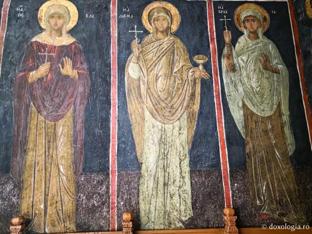 Mănăstirea „Izvorul Tămăduirii” din Patmos – locașul ce adăpostește Icoana cu trei ochi a Maicii Domnului „Eleusa” / Foto: Magda Buftea Mănăstirea „Izvorul Tămăduirii” din Patmos – locașul ce adăpostește Icoana cu trei ochi a Maicii Domnului „Eleusa”