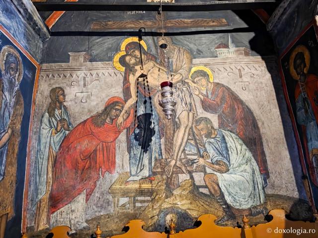 Mănăstirea „Izvorul Tămăduirii” din Patmos – locașul ce adăpostește Icoana cu trei ochi a Maicii Domnului „Eleusa” / Foto: Magda Buftea Mănăstirea „Izvorul Tămăduirii” din Patmos – locașul ce adăpostește Icoana cu trei ochi a Maicii Domnului „Eleusa”