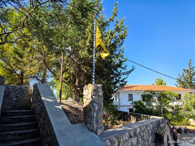 Popas duhovnicesc la Mănăstirea „Panaghia Paramythia” din Insula Rodos