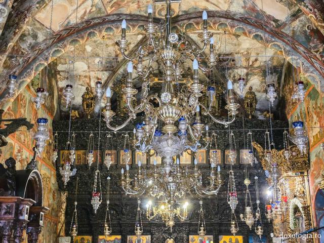 Mănăstirea „Sfântul Arhanghel Mihail” Panormiti din Insula Symi – unul dintre cele mai importante locuri de pelerinaj din Marea Egee