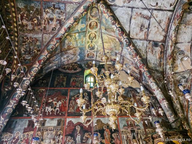 Mănăstirea „Sfântul Arhanghel Mihail” Panormiti din Insula Symi – unul dintre cele mai importante locuri de pelerinaj din Marea Egee