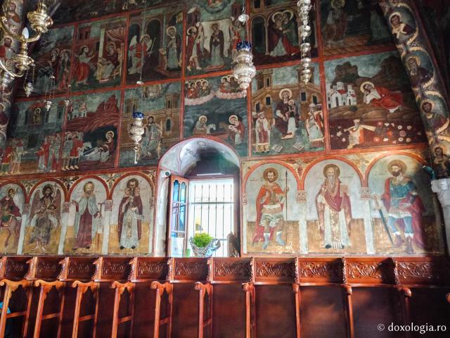 Mănăstirea „Sfântul Arhanghel Mihail” Panormiti din Insula Symi – unul dintre cele mai importante locuri de pelerinaj din Marea Egee