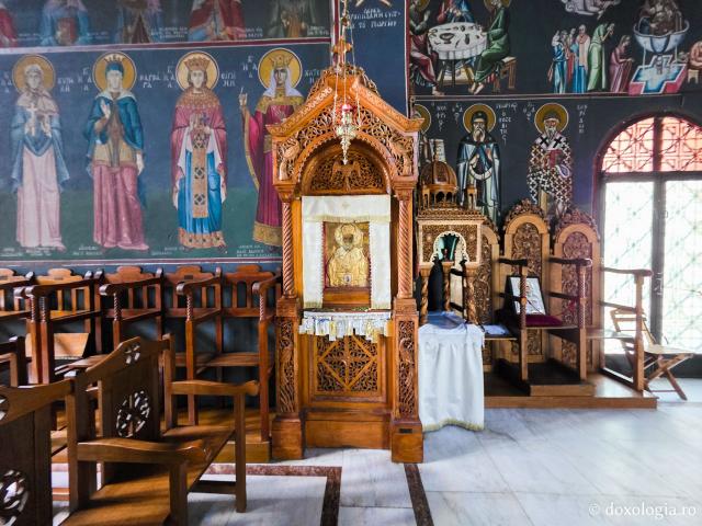 Frumusețea Mănăstirii „Sfântul Ierarh Nectarie” Kryoneri din Insula Rodos