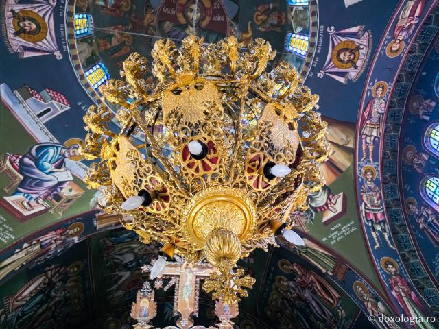 Frumusețea Mănăstirii „Sfântul Ierarh Nectarie” Kryoneri din Insula Rodos