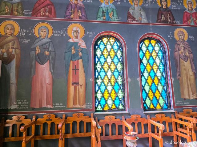 Frumusețea Mănăstirii „Sfântul Ierarh Nectarie” Kryoneri din Insula Rodos