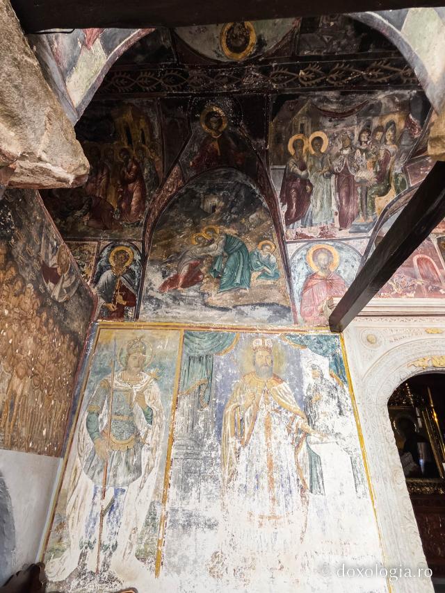 Mănăstirea „Sfântul Ioan Teologul” din Insula Patmos, considerată cea mai importantă mănăstire de la Marea Egee