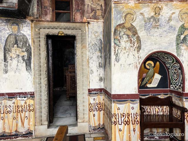Mănăstirea „Sfântul Ioan Teologul” din Insula Patmos, considerată cea mai importantă mănăstire de la Marea Egee