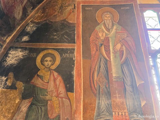 Pași de pelerin la Mănăstirea „Sfântul Arhanghel Mihail” Roukouniotis din Insula Symi