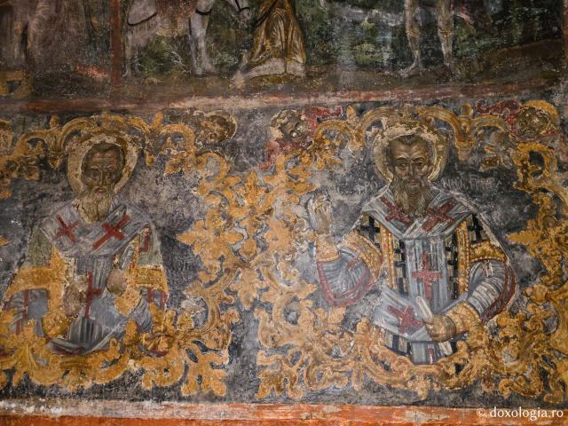 Pași de pelerin la Mănăstirea „Sfântul Arhanghel Mihail” Roukouniotis din Insula Symi