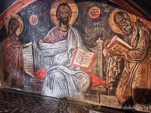 Închinare la moaștele Sfântul Cuvios Hristodul din Patmos