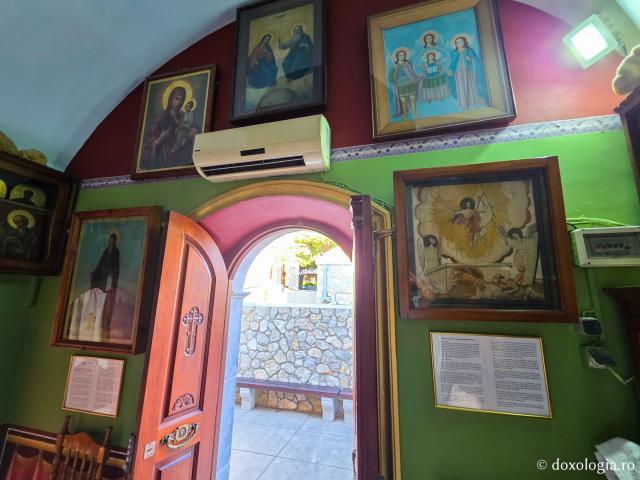 Închinare la moaștele Sfântului Cuvios Sava cel Nou din Kalymnos