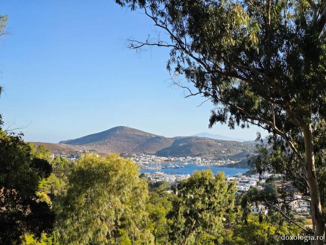 Peștera Apocalipsei din Insula Patmos – locul în care Sfântului Ioan Evanghelistul i s-a descoperit taina cea de pe urmă / Foto: Magda Buftea Peștera Apocalipsei din Insula Patmos – locul în care Sfântului Ioan Evanghelistul i s-a descoperit taina cea de pe urmă