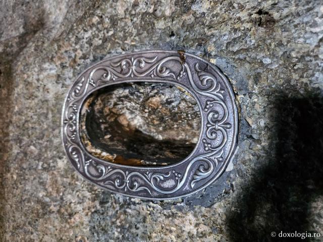 Peștera Apocalipsei din Insula Patmos – locul în care Sfântului Ioan Evanghelistul i s-a descoperit taina cea de pe urmă / Foto: Magda Buftea Peștera Apocalipsei din Insula Patmos – locul în care Sfântului Ioan Evanghelistul i s-a descoperit taina cea de pe urmă